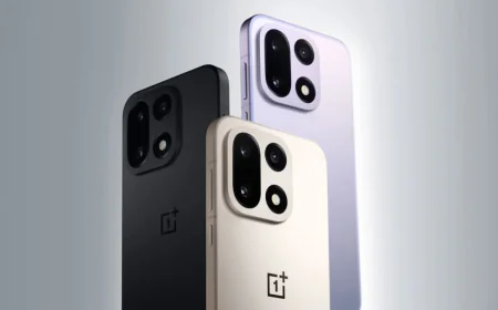 OnePlus 15 आज हुआ लॉन्च प्रीमियम फीचर्स ने खींचा कस्टमर्स का ध्यान जानें कीमत