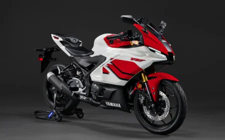 Yamaha R3 70th Anniversary स्पेशल एडिशन हुआ ग्लोबली अनवील जानें कीमत