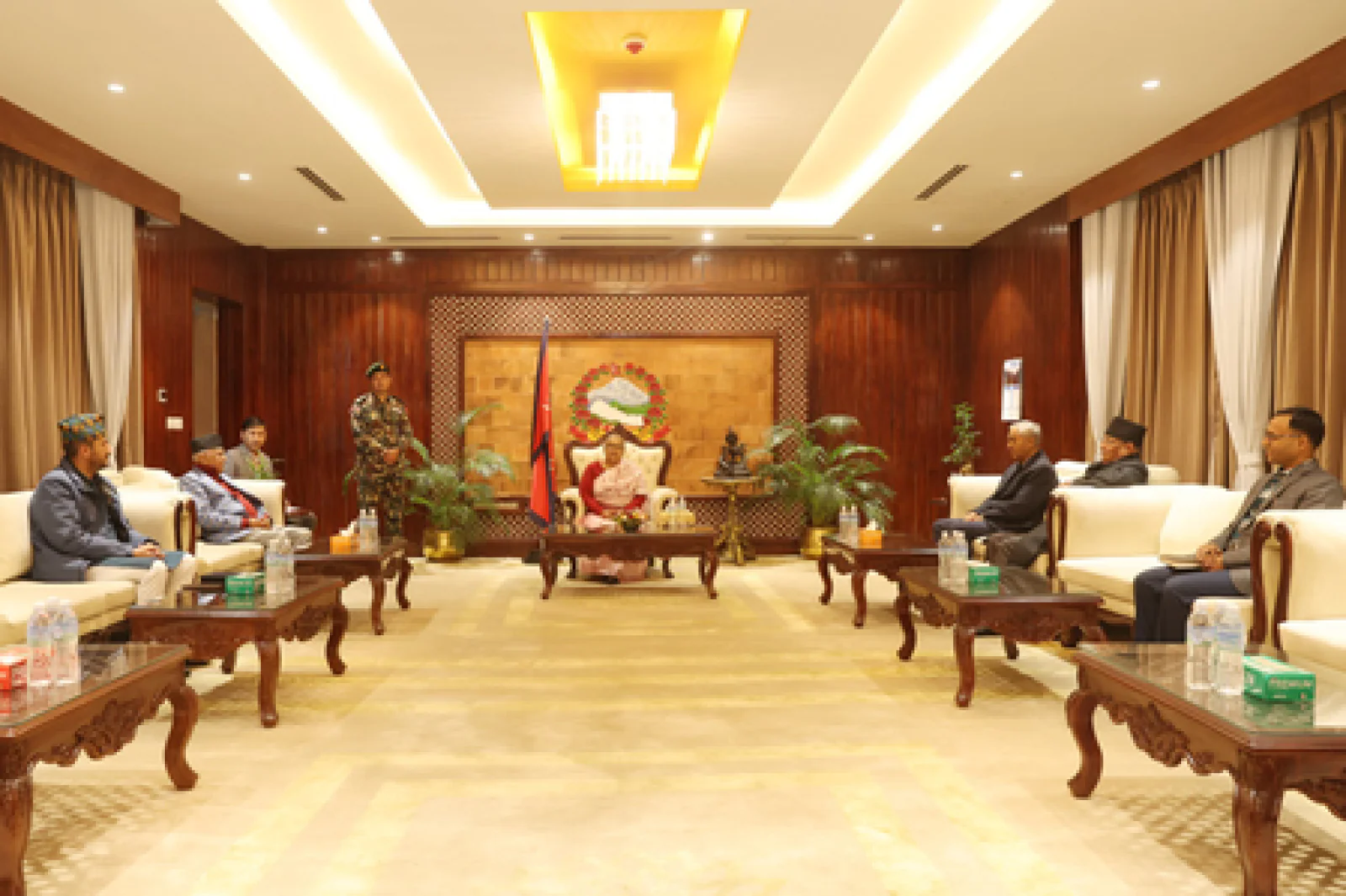 ठक, पीएम सुशीला कार्की ने शीर्ष नेताओं से की बातचीत