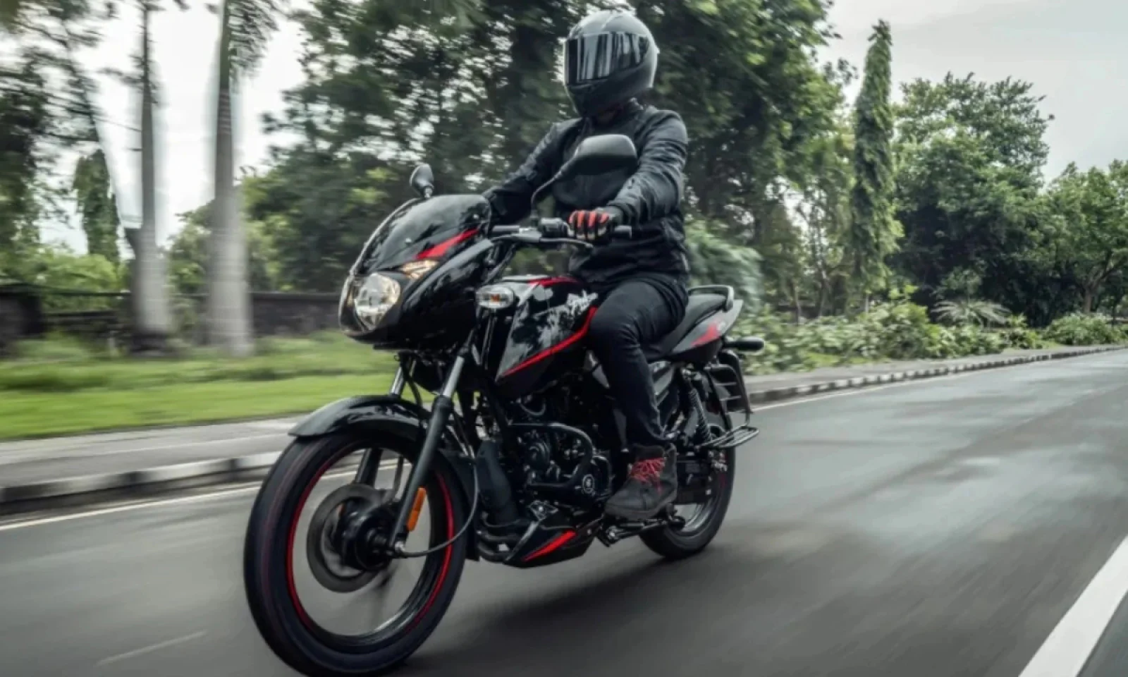  होते ही छाई मार्केट में जाने कीमत