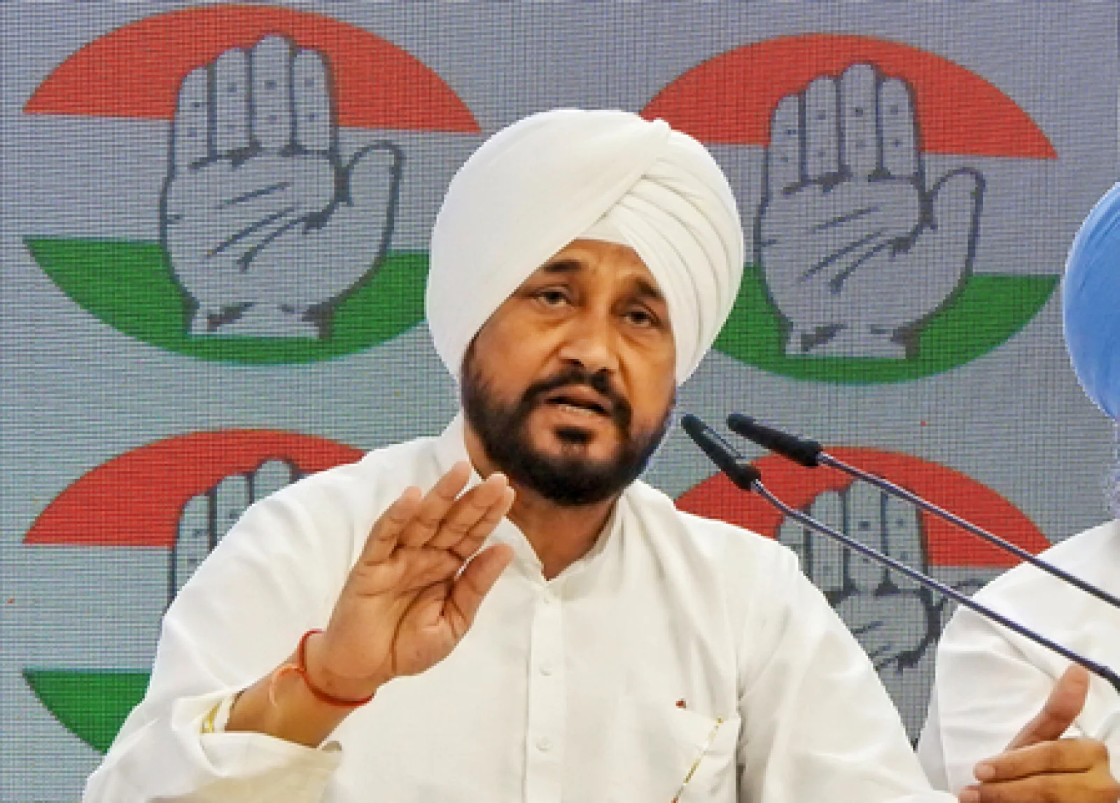 मांग: सांसद चन्नी ने लोकसभा स्पीकर को लिखा पत्र, बजट सत्र के समय में बदलाव का आग्रह