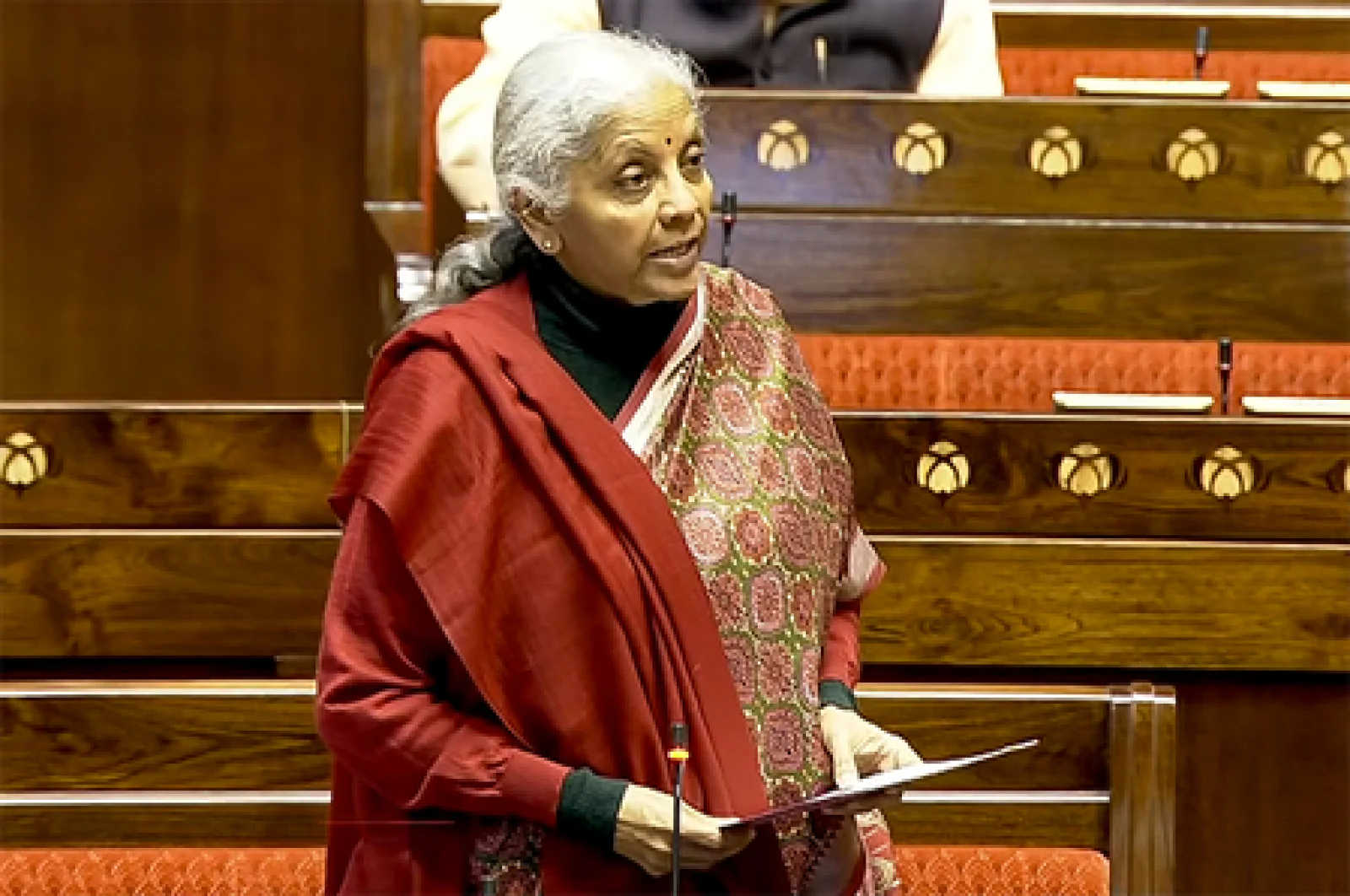 ाद": वित्त मंत्री ने बताया भारत की 'रणनीतिक मजबूती' का मंत्र, GDP ग्रोथ में विश्व विजेता बरकरार