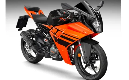 KTM RC 160 स्पोर्ट्स बाइक स्मार्ट फीचर्स के साथ जल्द ही मचाएगी धमाल