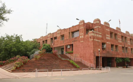 JNU में PM और गृह मंत्री के खिलाफ नारेबाजी पर कड़ा एक्शन, छात्र हो सकते हैं सस्पेंड; FIR दर्ज