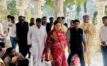 Rajasthan News: वसुंधरा राजे ने दिखाई दुष्यंत सिंह की पदयात्रा को झंडी; बोलीं- 'पांव के छाले मेरी राहें नहीं रोक पाए, आप भी रुकना मत'