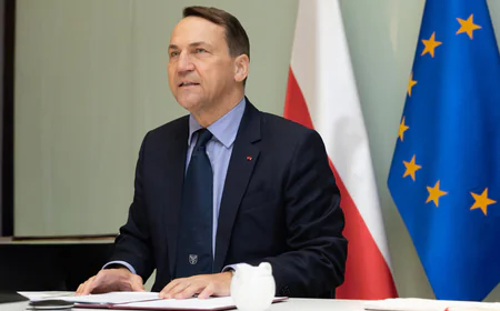 India-Poland Relations: पोलैंड के उप-प्रधानमंत्री आज पहुँच रहे भारत; जयपुर लिटरेचर फेस्टिवल में होंगे शामिल, जयशंकर के साथ होगी खास वार्ता