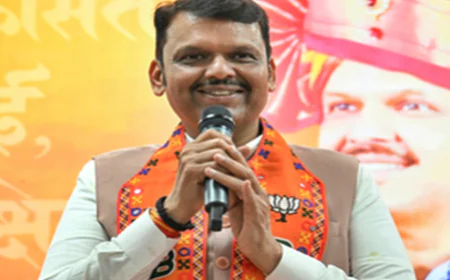 Mumbai Police Housing: मुंबई पुलिस के लिए 20,000 करोड़ का 'मेगा प्रोजेक्ट'; फडणवीस सरकार बनाएगी 45,000 हाई-टेक घर