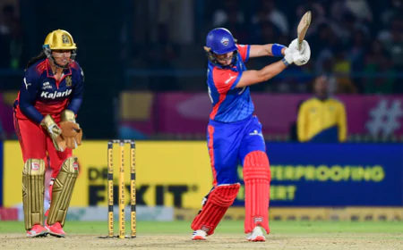 WPL 2026: दिल्ली कैपिटल्स ने रोका RCB का 'विजयरथ'! जेमिमा और वोल्वार्ड्ट की शानदार पारी से दिल्ली 7 विकेट से जीती; मंधाना की मेहनत बेकार