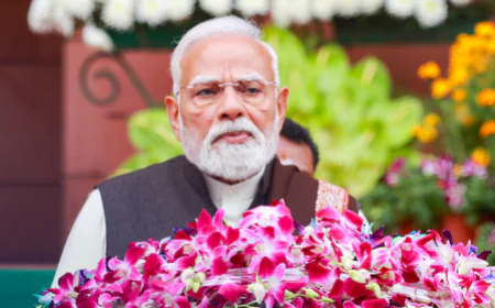 रिफॉर्म से डिजिटल ट्रांसफॉर्म: PM मोदी ने IT दिग्गजों को दिया 'भारतीय AI' का मंत्र, बोले "दुनिया के लिए समाधान पेश करे भारत"