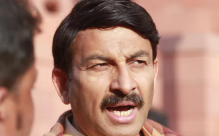 पर्दे से संसद तक मनोज तिवारी: जब योगी आदित्यनाथ के 'फैन' को उन्हीं के खिलाफ चुनाव में उतारा; अमर सिंह ने रातों-रात बदला था करियर!