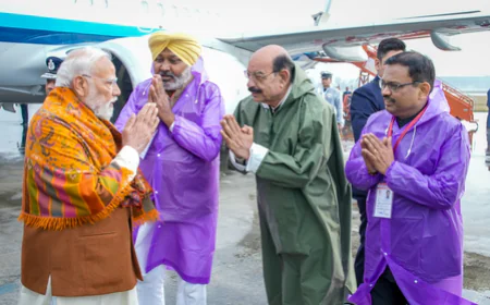 बजट के बाद सीधे पंजाब पहुंचे पीएम मोदी; आदमपुर एयरपोर्ट का नाम अब 'श्री गुरु रविदास महाराजजी एयरपोर्ट', हलवारा को भी मिली बड़ी सौगात!