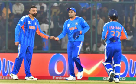 T20 World Cup 2026: टीम इंडिया का 'विजय रथ' जारी, नामीबिया को 93 रनों से रौंदकर पॉइंट्स टेबल के शिखर पर पहुंचे 'नीले शेर'