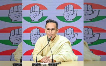 गौरव गोगोई ने सीएम हिमंता पर साधा निशाना, बोले- "मुख्यमंत्री अपना सारा सम्मान खो चुके हैं, हिम्मत है तो सीधे लड़ें"