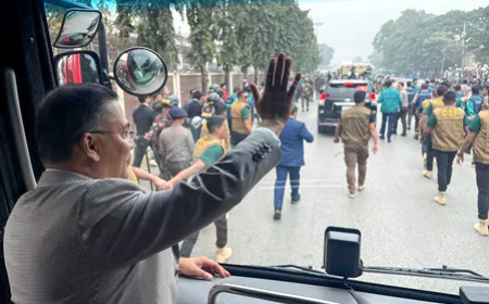 बीएनपी का 'मिशन प्रेसिडेंट': खंडाकर मोशर्रफ हुसैन या मिर्जा फखरुल? कौन होगा बांग्लादेश का अगला राष्ट्रपति?