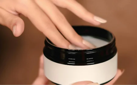 घर बैठे आसानी से हटाएं पुरानी से पुरानी टैनिंग जानें कारण और रोकने के उपाय