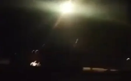 अफगानिस्तान की पाकिस्तान पर बड़ी जवाबी कार्रवाई: 15 सैन्य चौकियों पर कब्जे का दावा, सीमा पर तनाव बढ़ा