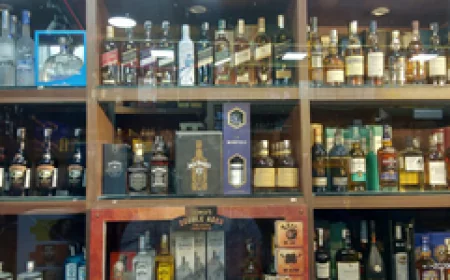 पटना में होली से पहले शराब तस्करों के मंसूबों पर फिरा पानी, पुलिस ने जब्त की 480 लीटर विदेशी शराब