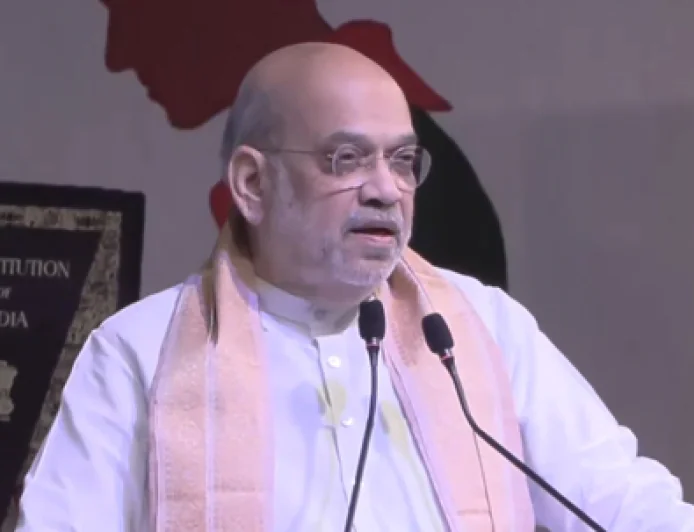 "31 मार्च तक होगा नक्सलवाद का सफाया": रायपुर में अमित शाह ने भरी हुंकार, छत्तीसगढ़ के विकास और सुरक्षा पर की बड़ी बैठक