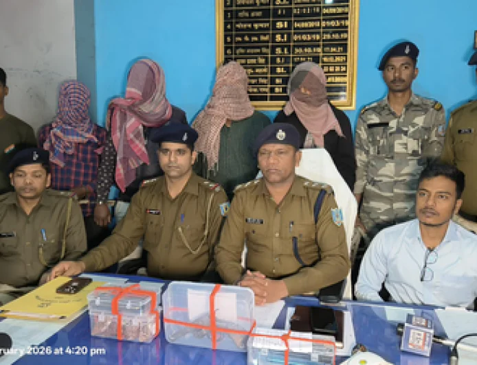 रांची पुलिस ने सुलझाई आसिफ अंसारी हत्याकांड की गुत्थी; प्रेम संबंध के चलते पति-पत्नी ने दी थी सुपारी