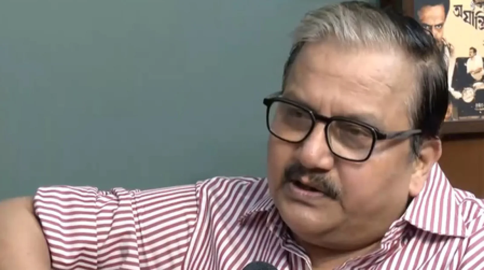  गए, अब कहां गए डमी सिलेंडर वाले नेता?