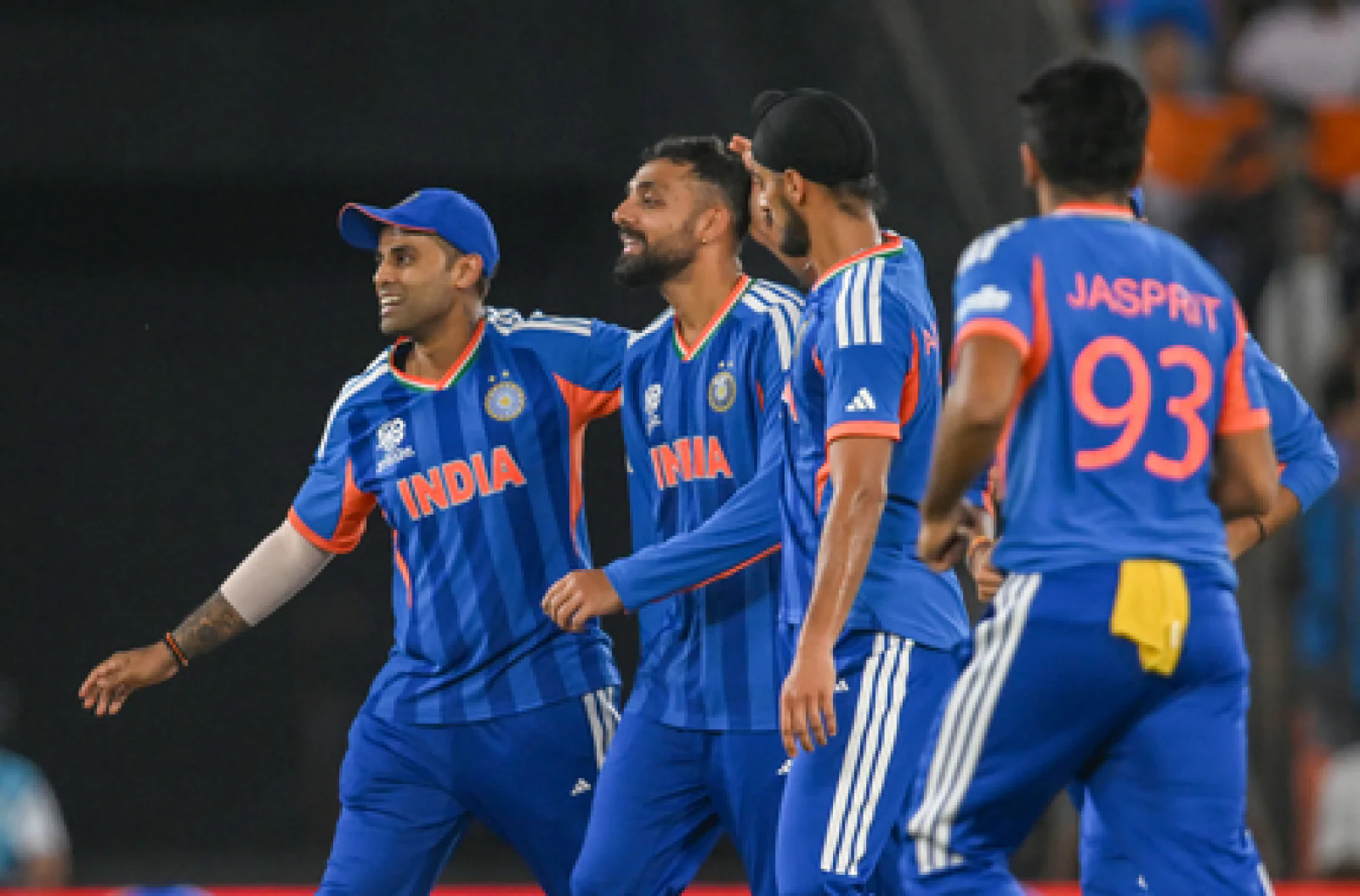 ेता'; फाइनल में न्यूजीलैंड को 96 रनों से रौंदकर रचा इतिहास, लगातार दूसरी बार जीती ट्रॉफी