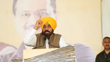 Gujarat Visit: 'अब पंजाब का किसान रात में जागता नहीं, शान से दिन में करता है सिंचाई'-देवगढ़ बारिया में बोले सीएम भगवंत मान