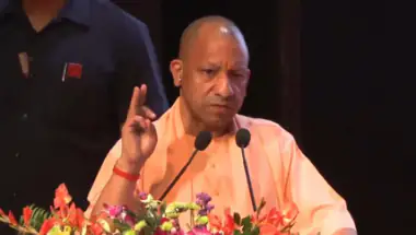 यूपी में बड़ा प्रशासनिक फेरबदल: योगी सरकार ने 9 IAS अधिकारियों के किए तबादले; एम. देवराज और अनुराग यादव को मिली नई जिम्मेदारी