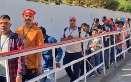 चैत्र नवरात्रि के सातवें दिन उमड़ा भक्तों का सैलाब; 'जय माता दी' के जयकारों से गूंजा कटरा, श्राइन बोर्ड के पुख्ता इंतजाम