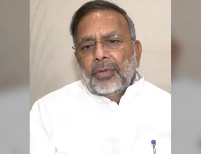 'प्रदेश में नहीं होने देंगे पेट्रोल-डीजल और बिजली की कमी'मंत्री हीरालाल नागर का विपक्ष पर पलटवार; डोटासरा ने घेरा