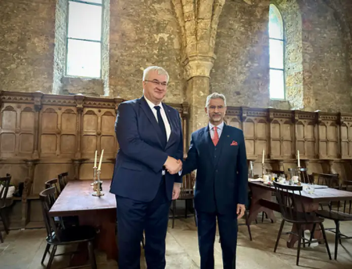 G7 Foreign Ministers Meeting 2026: जयशंकर और यूक्रेनी विदेश मंत्री की पेरिस में वार्ता; पश्चिम एशिया संकट और वैश्विक व्यापार मार्गों पर चर्चा