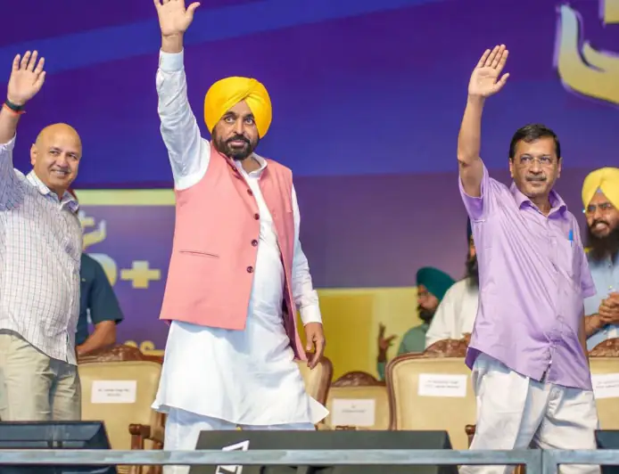 पंजाब भर में ‘स्वास्थ्य क्रांति’ ने पांव पसारे; अरविंद केजरीवाल और मुख्यमंत्री भगवंत सिंह मान ने 109 आम आदमी क्लीनिक लोगों को किए समर्पित