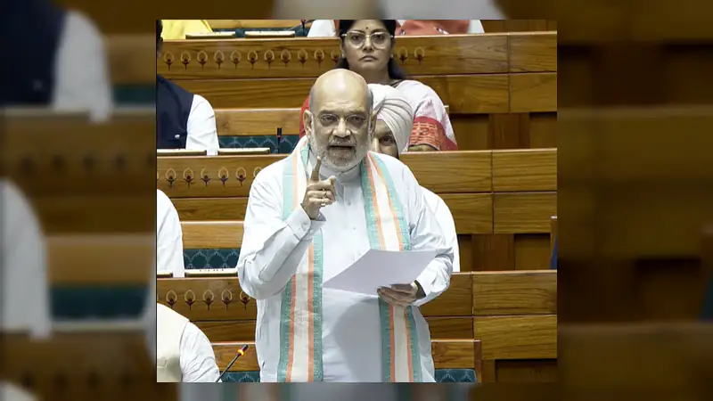 अमित शाह का लोकसभा में भाषण: नक्सलवाद पर राहुल गांधी और अर्बन नक्सलियों को घेरा