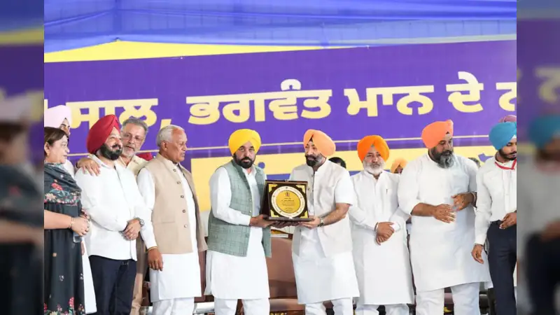 मुख्यमंत्री भगवंत सिंह मान द्वारा विकास परियोजनाओं की सौगात, सनौर में 87 करोड़ की लागत से सड़कों के नवीनीकरण की शुरुआत